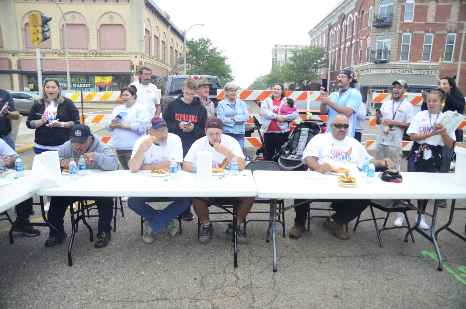 6-22-19 Coney Dog Contest (20).JPG